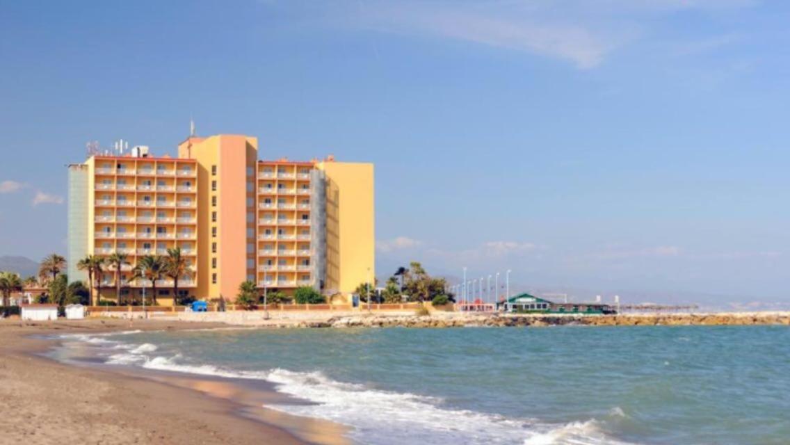 Guadalmar Playa Hotel - Malaga — Photos 2